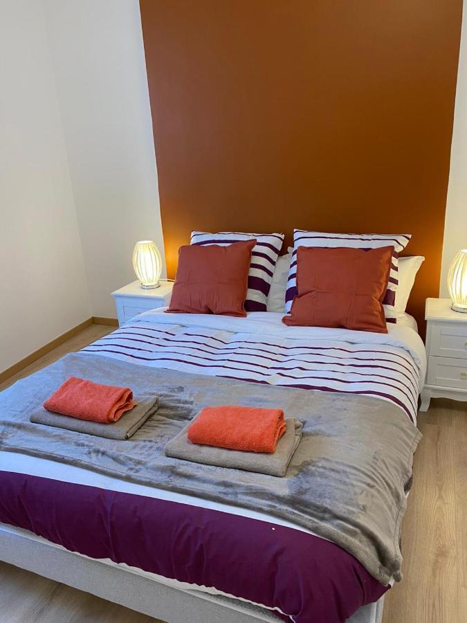 Grand F4 De 71M2 Pour 6 Personnes En Plein Centre Ville Arpajon Exterior foto